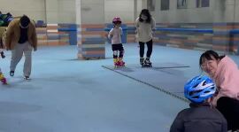 taotao-is-learning-roller-skating封面
